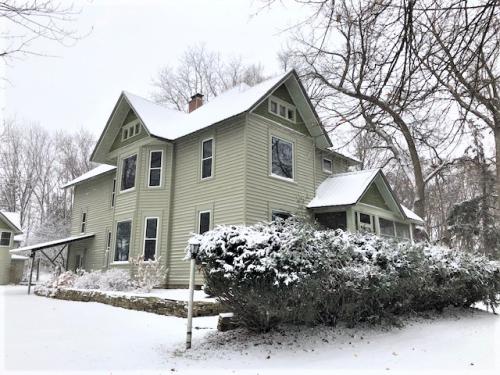 1205 Williams Road